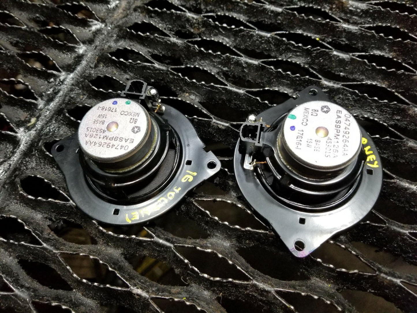 12 13 14 15 16 Dodge Journey Dash Audio Sound Speaker 2 Pcs OEM 54k