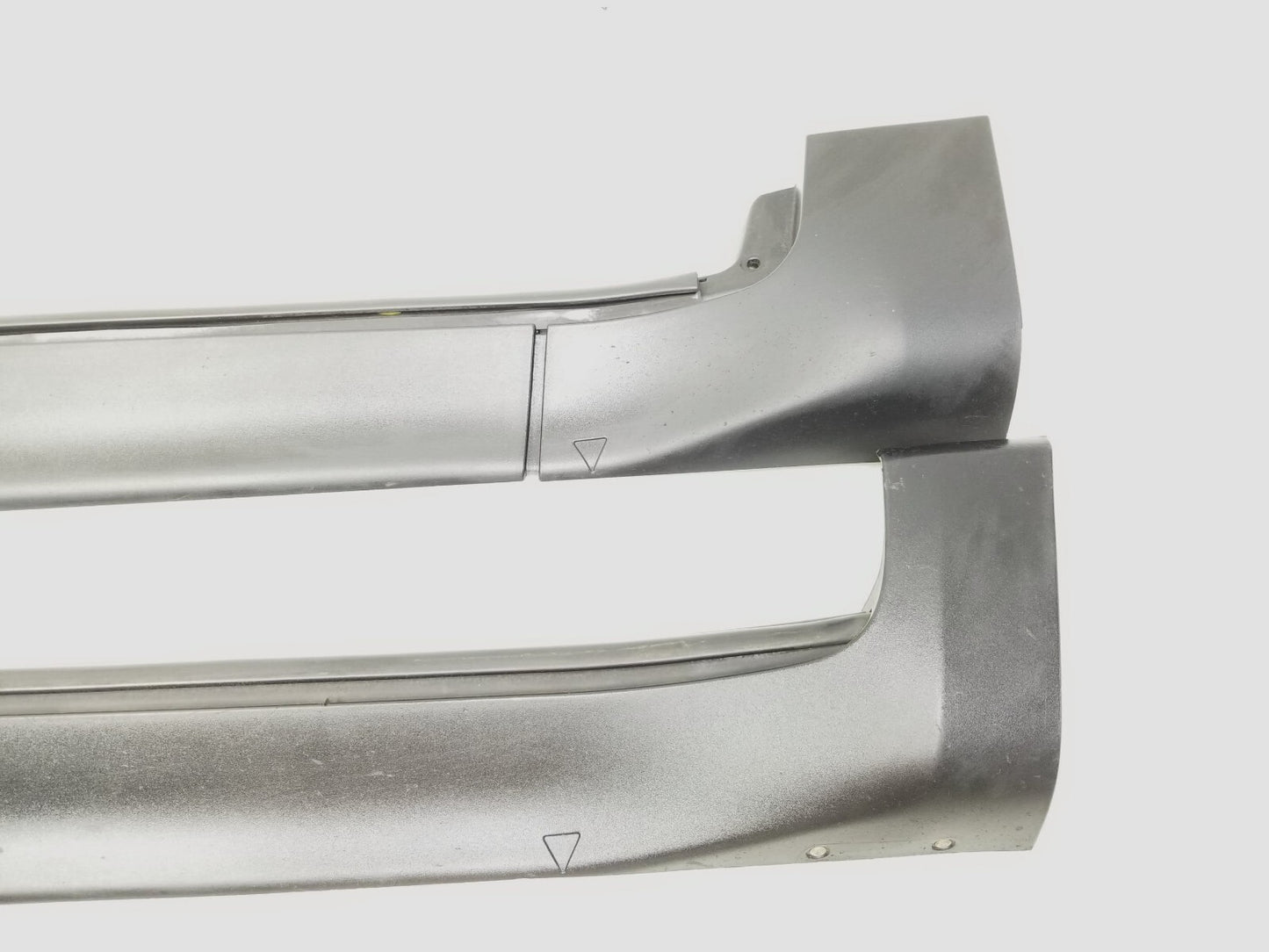 2015 GMC Acadia Rocker Panel Skirt Molding Left & Right Pair OEM