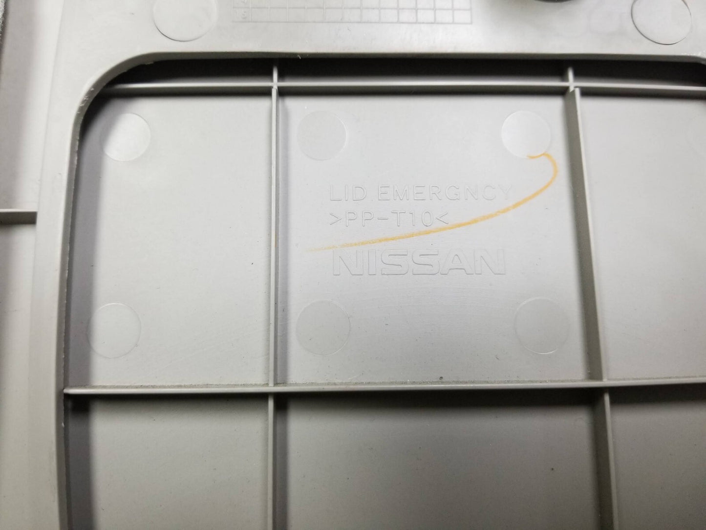 2008 - 2015 Nissan Rogue Rear Lower Liftgate Trim Panel 2pcs OEM