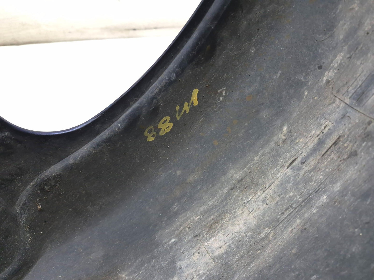 2005 Suzuki Boulevard С50 Front Fender OEM