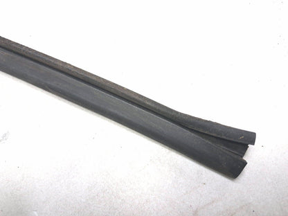 2007 Honda Fit Rear Door Weatherstrip Seal Passenger Side Right 4pcs OEM