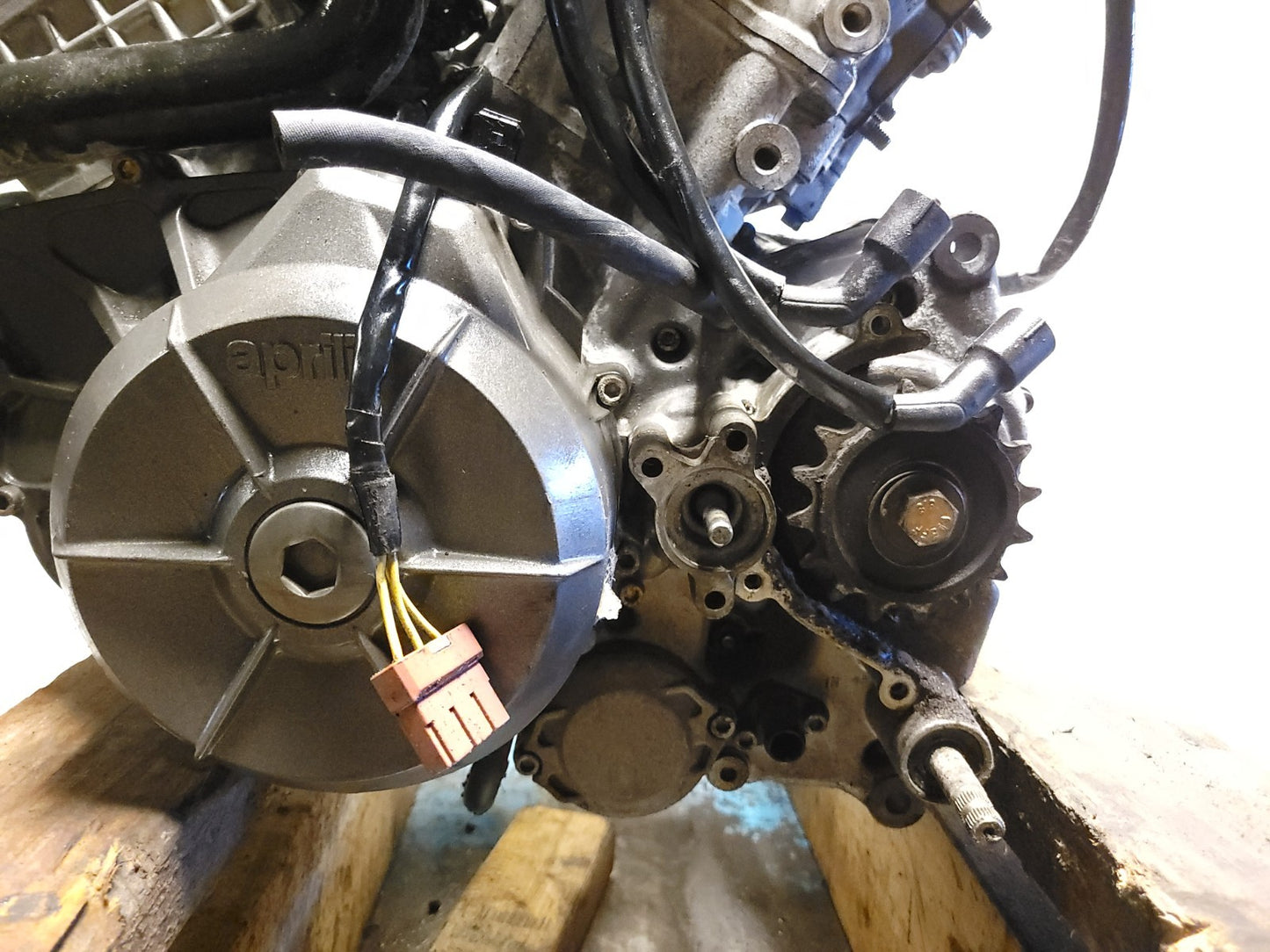 2002 Aprilia Rst1000 Futura 1000 Engine Motor  4,743 Miles ✅