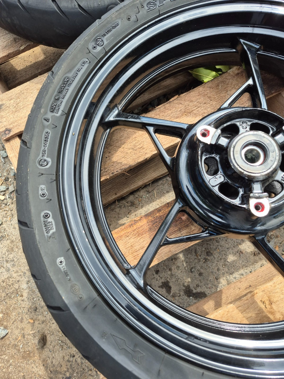 2023 Kawasaki Z400 Er400d Wheel Rim & Tire Front & Rear ** Straight ** OEM