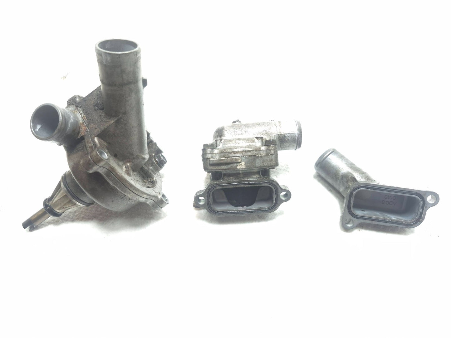 2005 Kawasaki Ninja Zx10r Engine Water Pump Thermostat Housing 3pcs OEM
