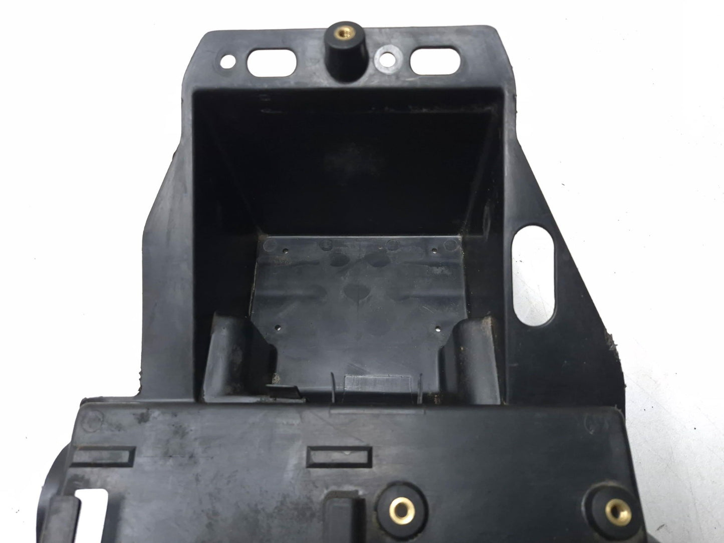 2004 Kawasaki Vulcan 800 Vn800b Rear Battery Fender Tray OEM