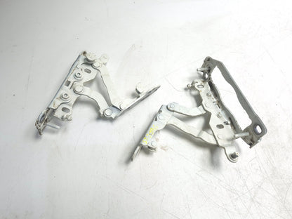 2012 Mercedes W212 E350 Hood Hinge Left & Right 204-880-02-28 OEM