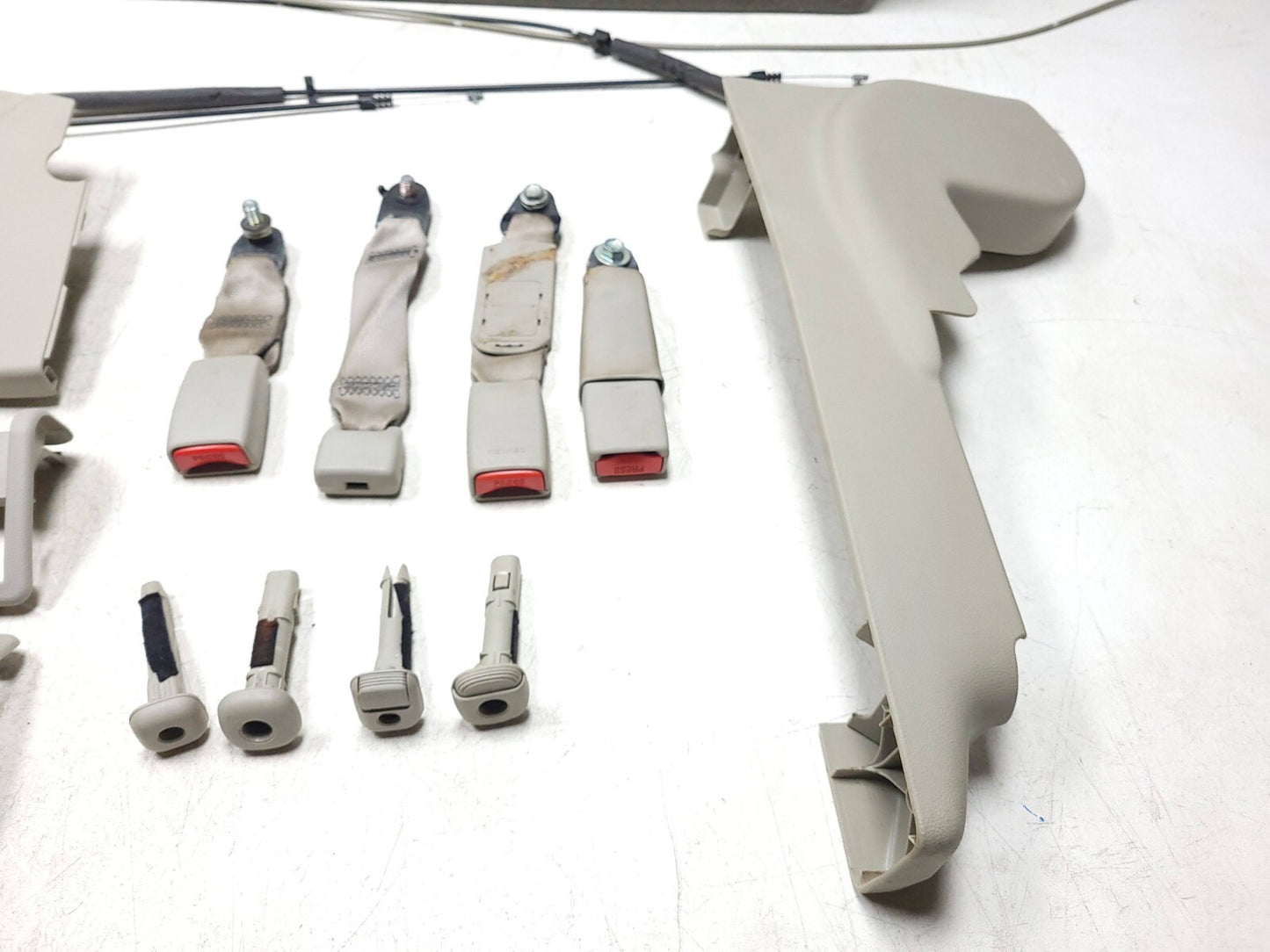 2007 - 2009 Acura Mdx Rear 2nd Row Seat Trim & Floor Panel Set OEM