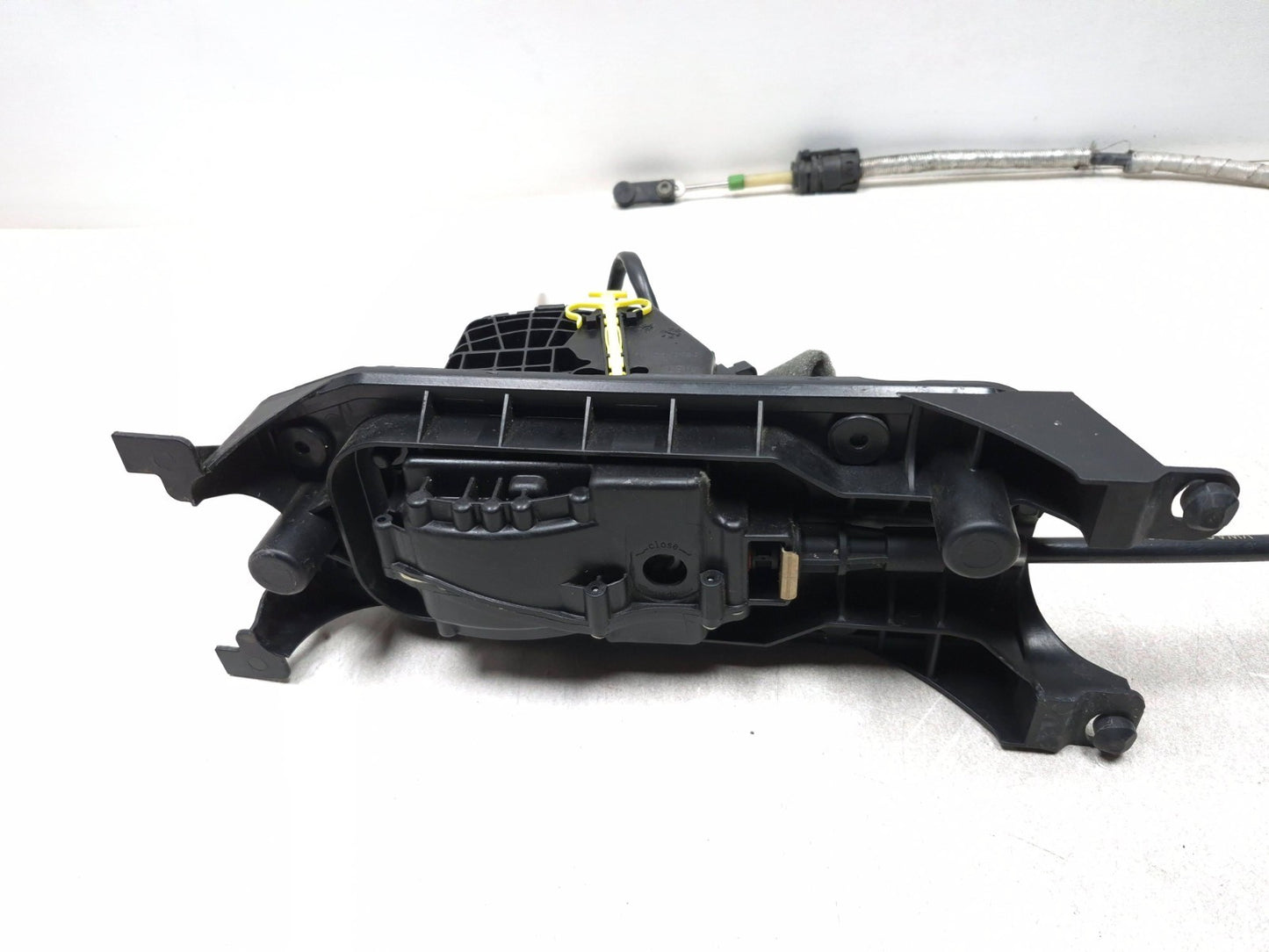 2015 Volkswagen Golf At Transmission Shifter Lever & Cable OEM