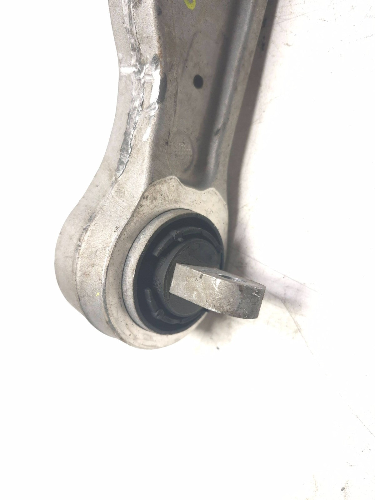 2024 Alfa Romeo Stelvio Front Control Arm Driver Side Left 3pcs OEM