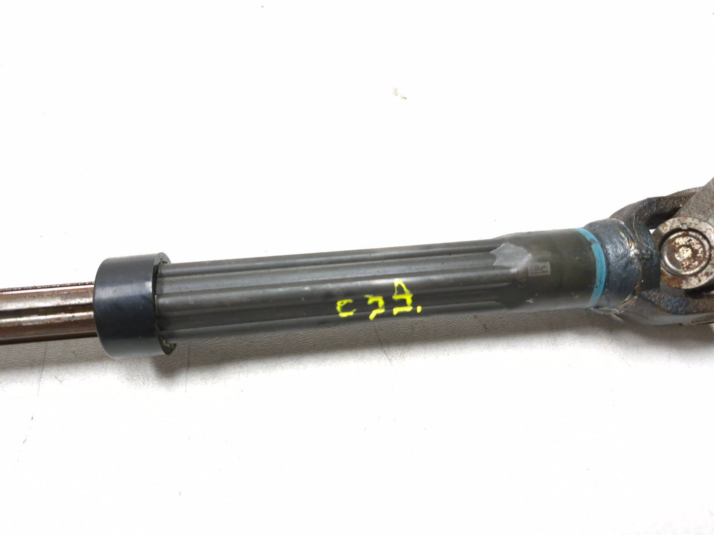 2014 Hyundai Accent Lower Steering Shaft OEM 56400-1r200