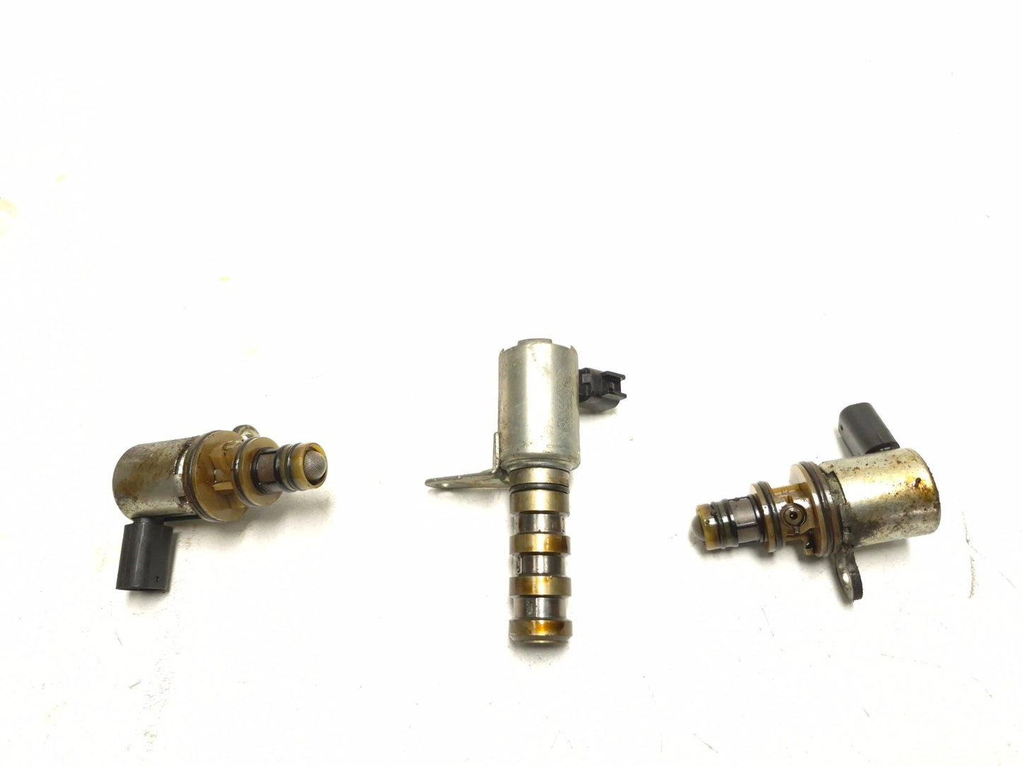 2020 Dodge Challenger 5.7l Engine Variable Valve Timing Solenoid 3 Pcs OEM