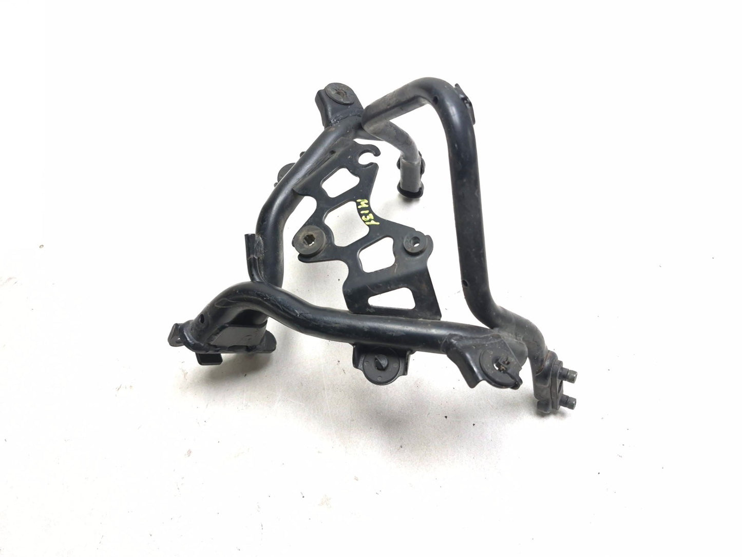2003 Suzuki Sv 650 Front Upper Cowling Brace Bracket Mount OEM