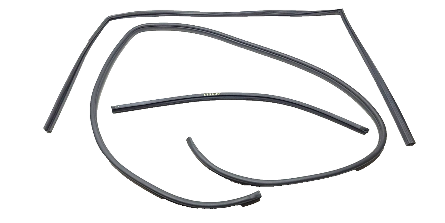 12-17 Hyundai Accent Sedan Door Weatherstrip Seal Front Passenger Side Right