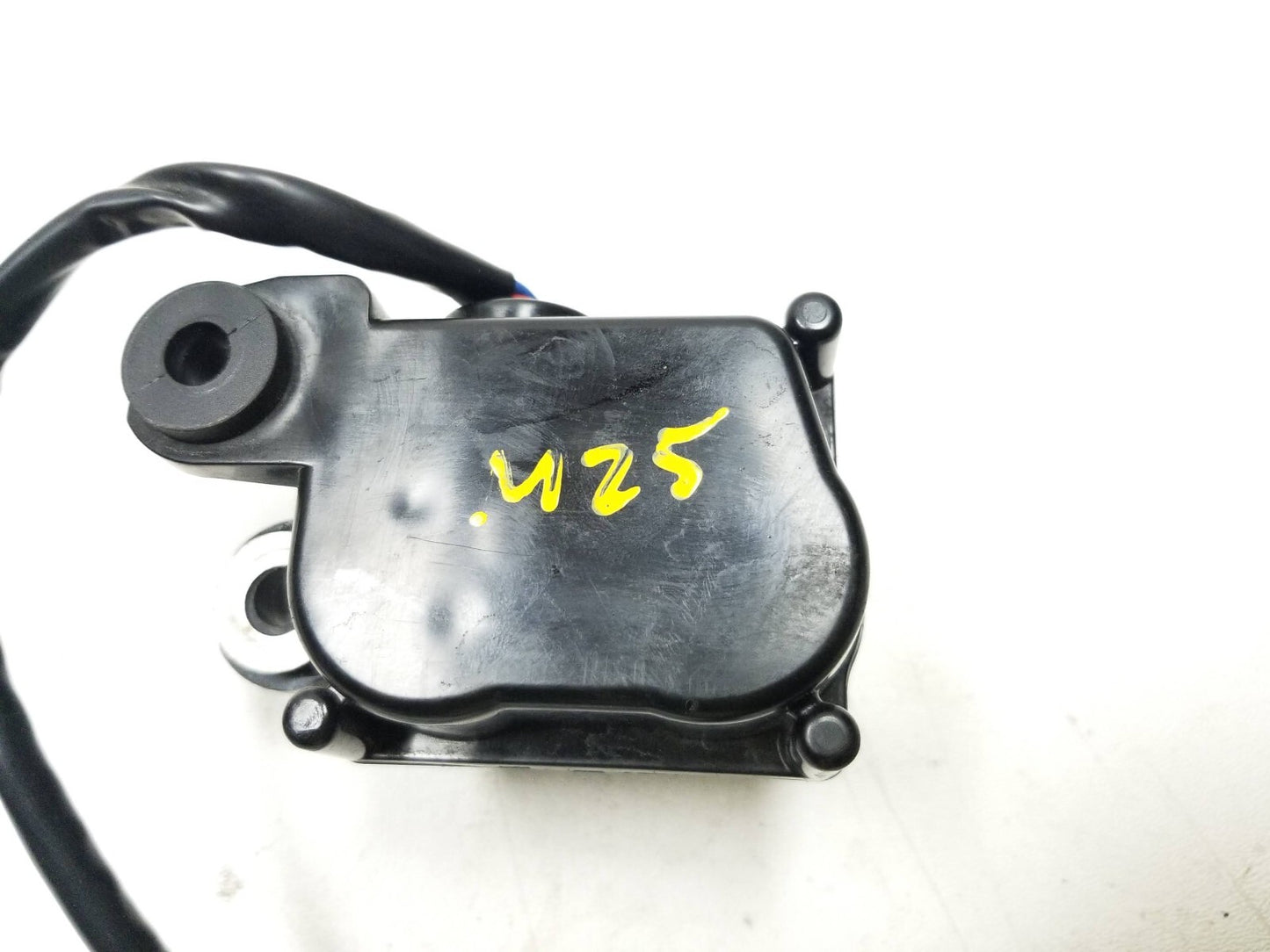 2015 - 2018 Ducati Monster 821 Exhaust Valve Servo Motor Actuator OEM