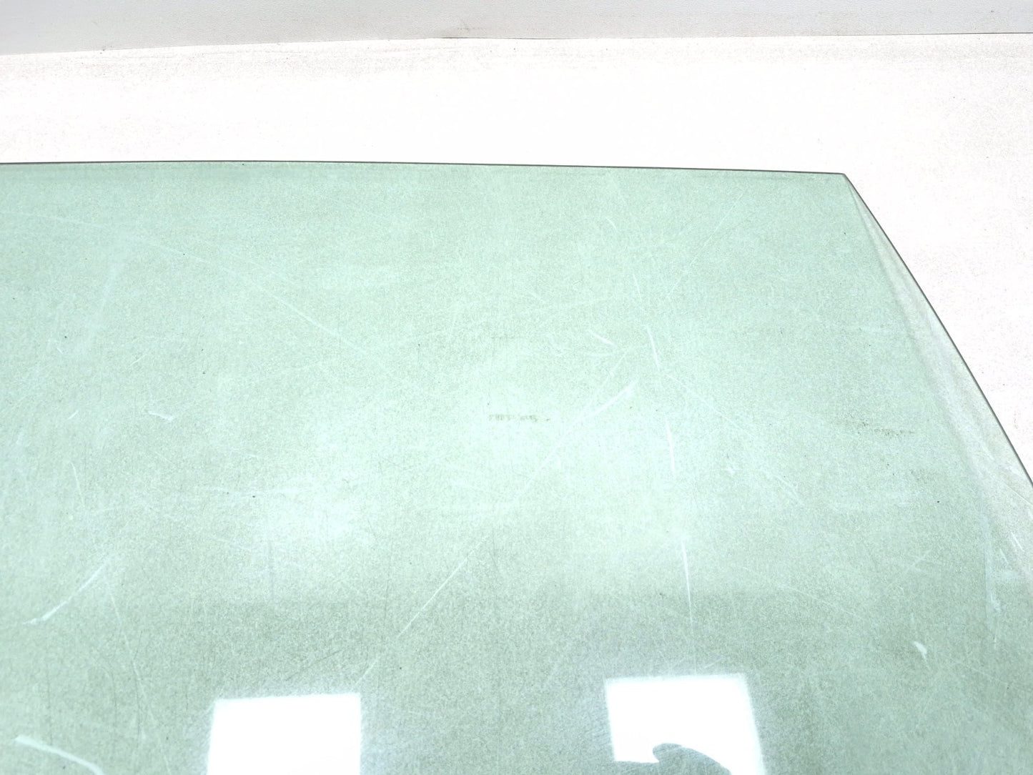 2015 Volkswagen Golf Rear Door Window Glass Passenger Side Right OEM