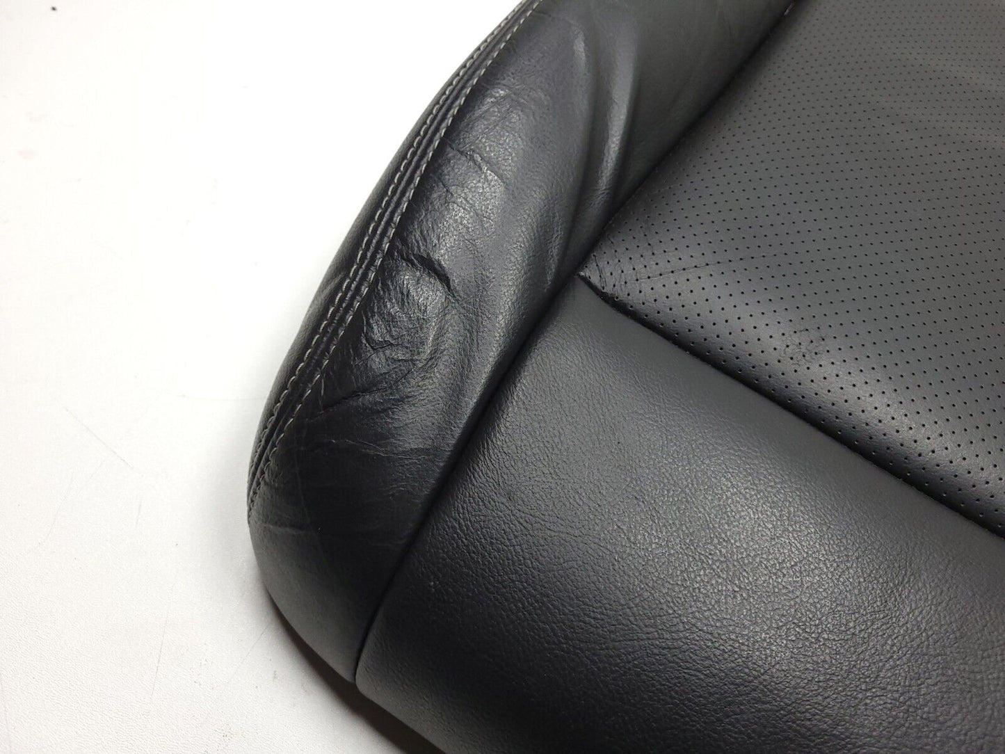 2015 - 2017 Jeep Compass Front Passenger Right Seat Cushion Bottom Lower OEM