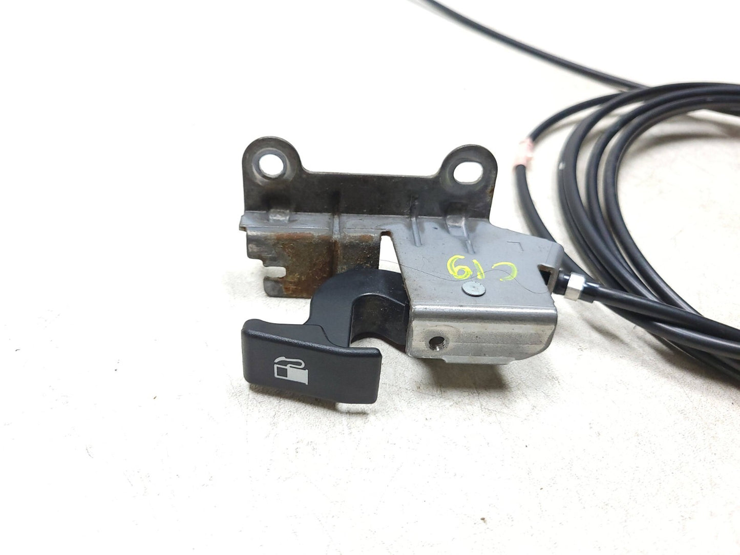 13 -16 Scion Fr-s Frs Fuel Tank Release Lever Cable OEM