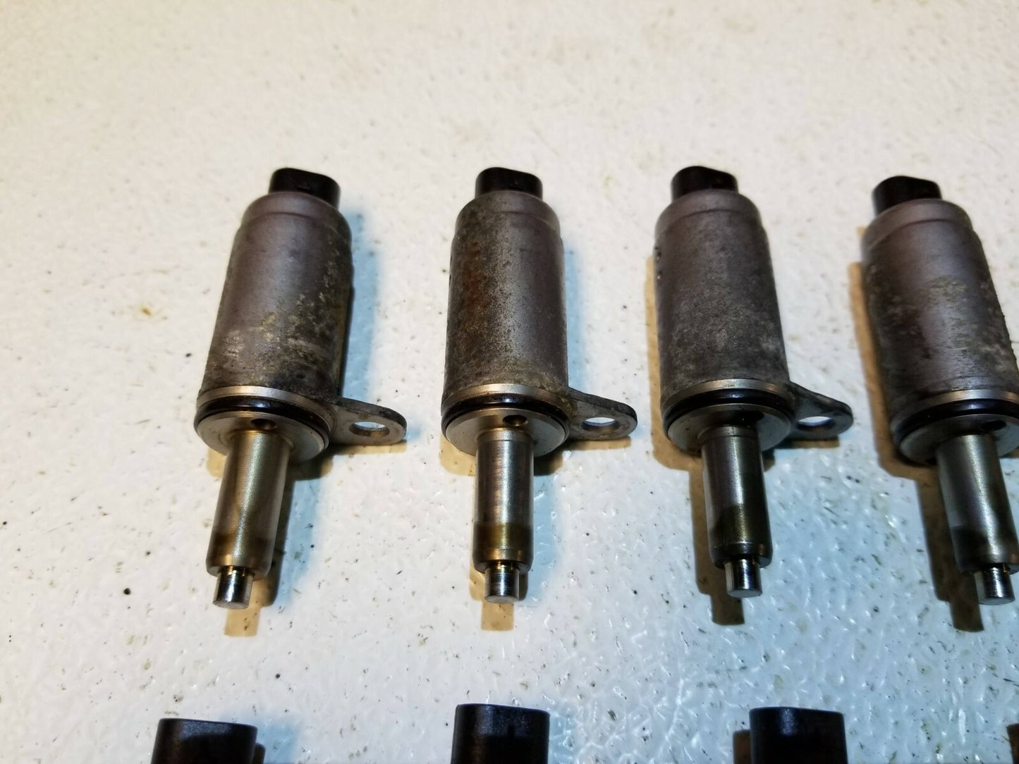 2010 Audi A5 Camshaft Adjustment Solenoid 12pcs 3.2l OEM