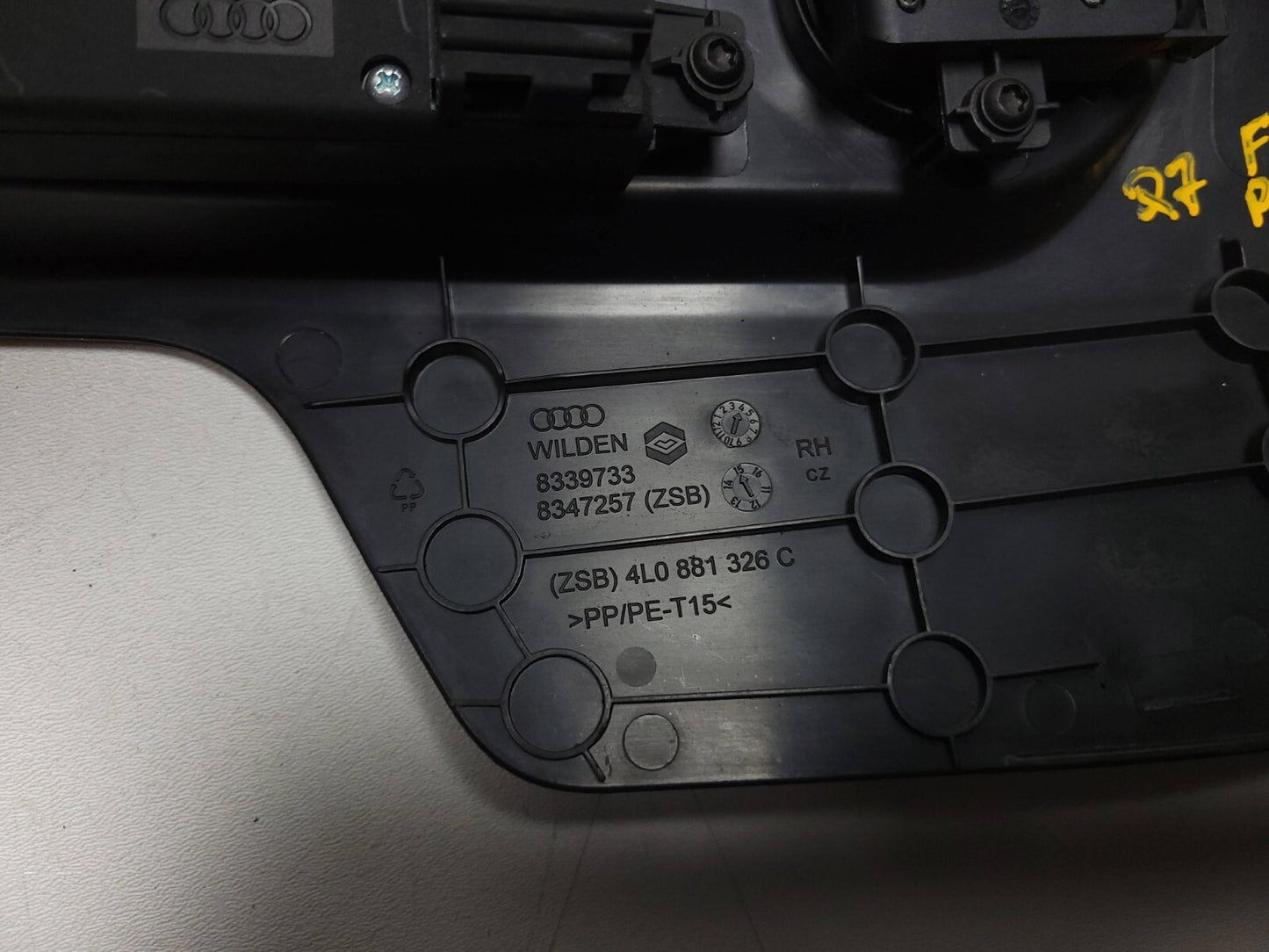 2009- 2015 Audi Q7 Seat Side Trim W/ Guide Sleeve Front Passenger Side Right OEM