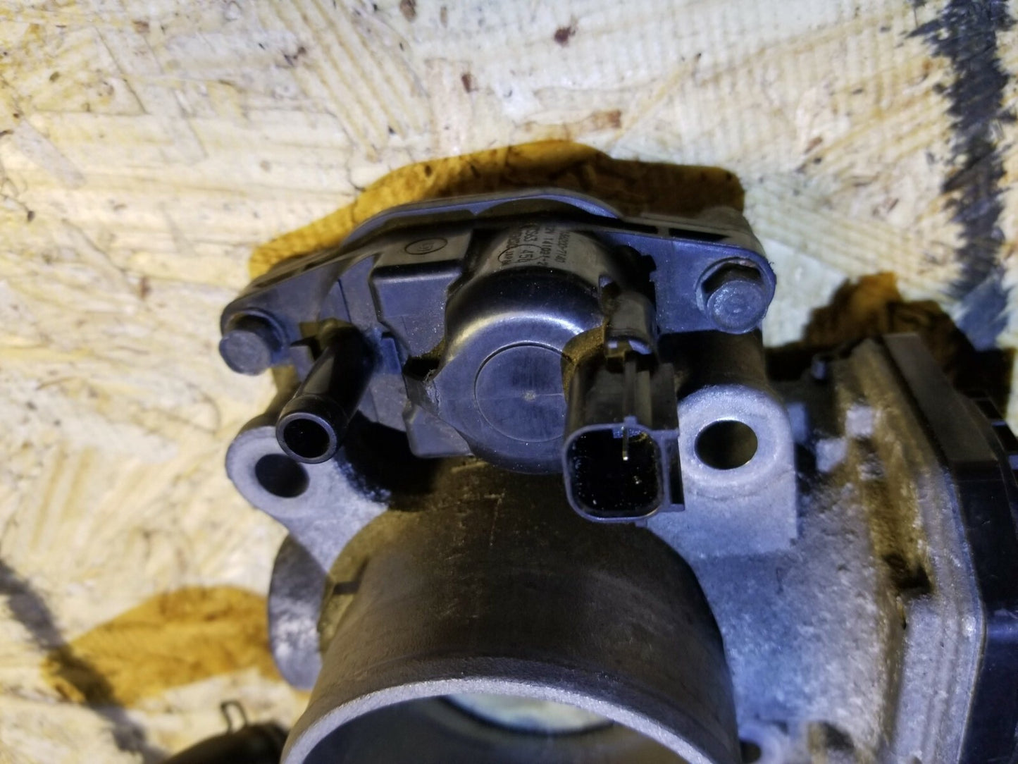 2015 Honda Civic Throttle Body Assembly 1.8l OEM