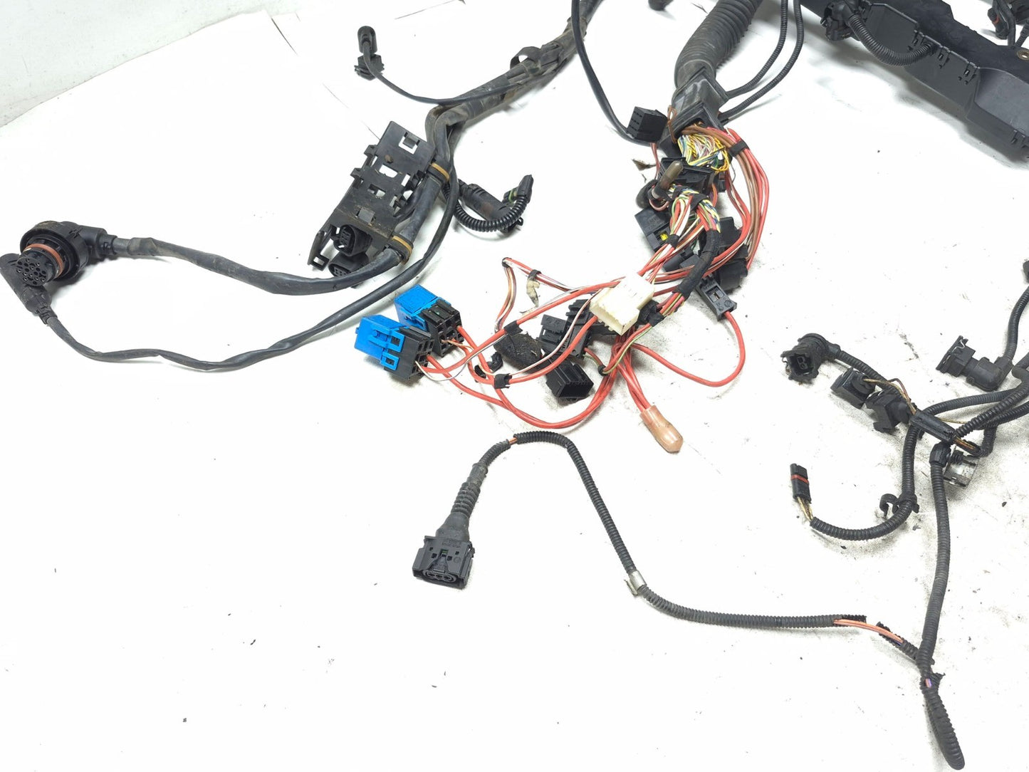 2010 BMW X5 4.8l Engine Wiring Harness OEM