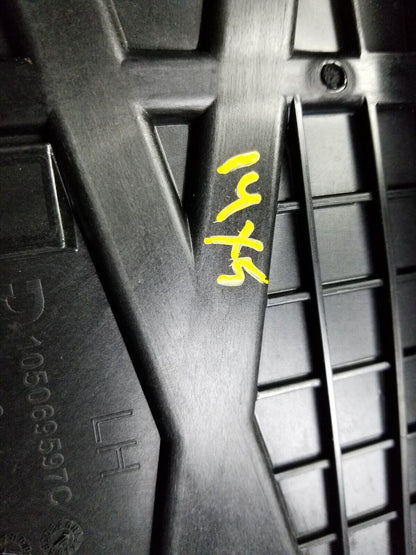 14-18 BMW X5 F15 Armrest Center Console 105069597c OEM 89k Miles✅ Dakota