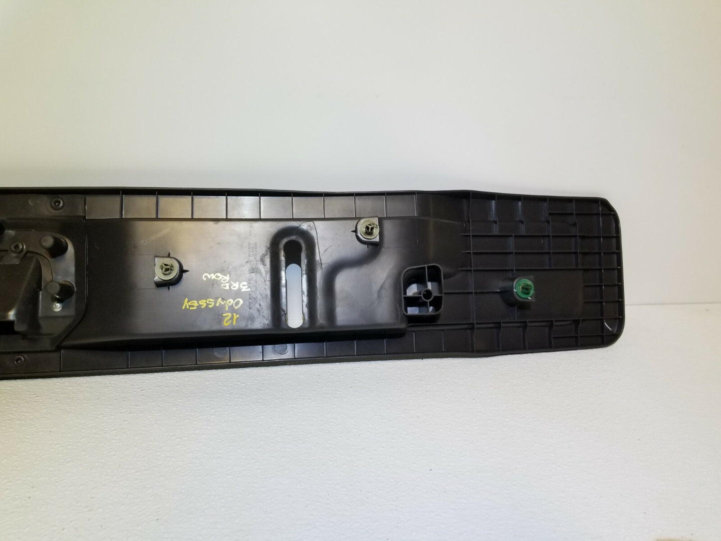 11 12 13 Honda Odyssey Third Row Floor Striker Plate & Outlet Rear Side OEM