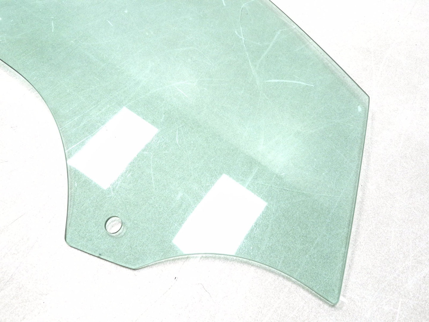 2015 Volkswagen Golf Front Door Window Glass Passenger Side Right OEM