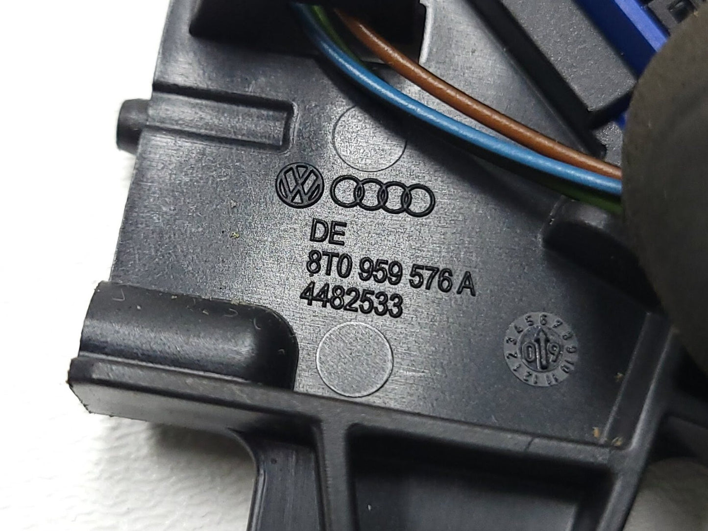 2008-2016 Audi A5 Coupe Front Seat Backrest Switch & Bracket Passenger Right OEM