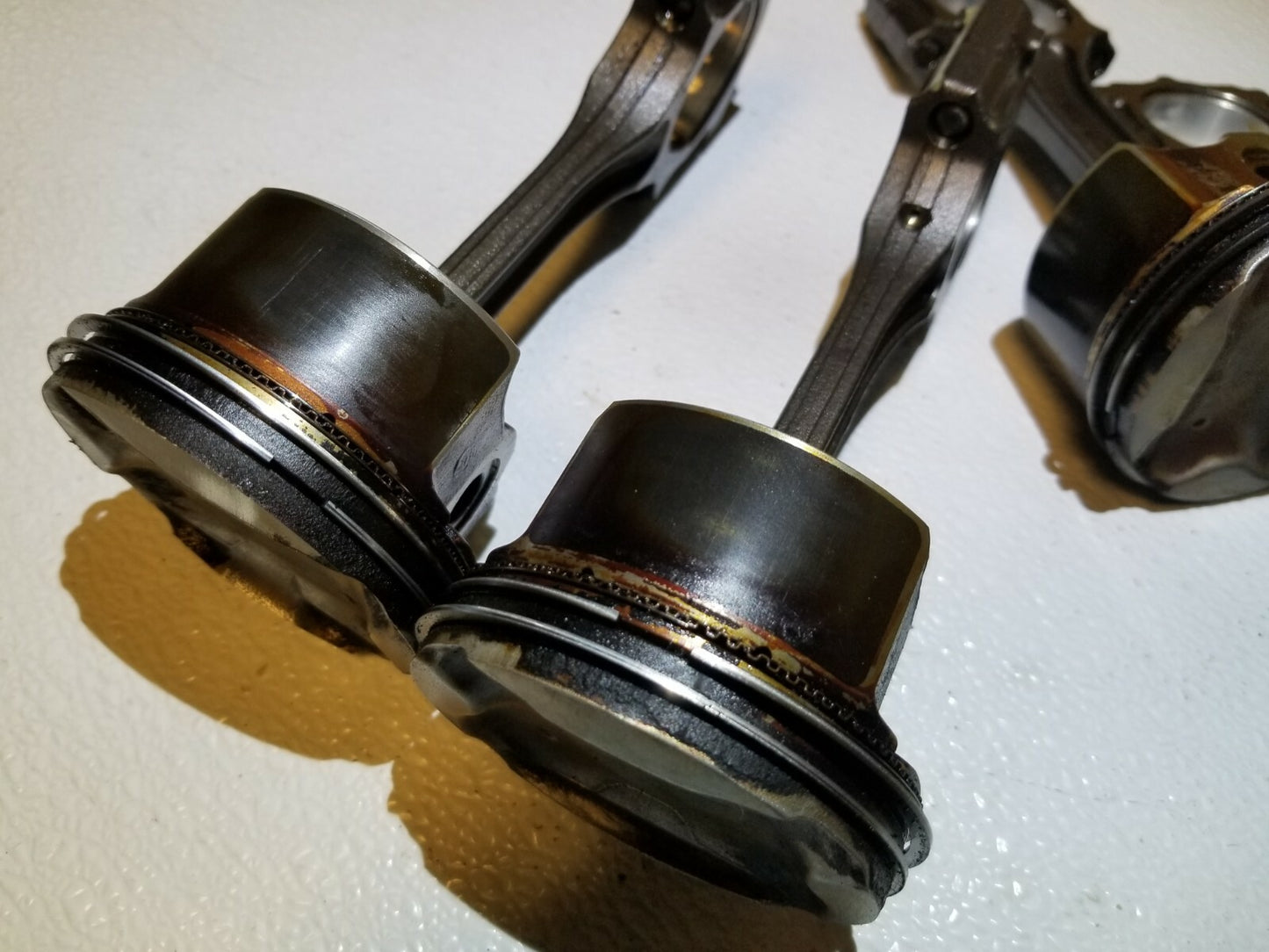 2016 Nissan Versa 1.6l Piston W/ Connecting Rod 4pcs OEM