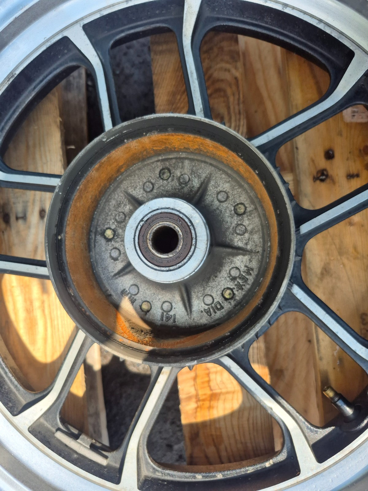 1985 Honda Shadow Vt500c Wheel Rim W/ Tire Front & Rear *straight* OEM
