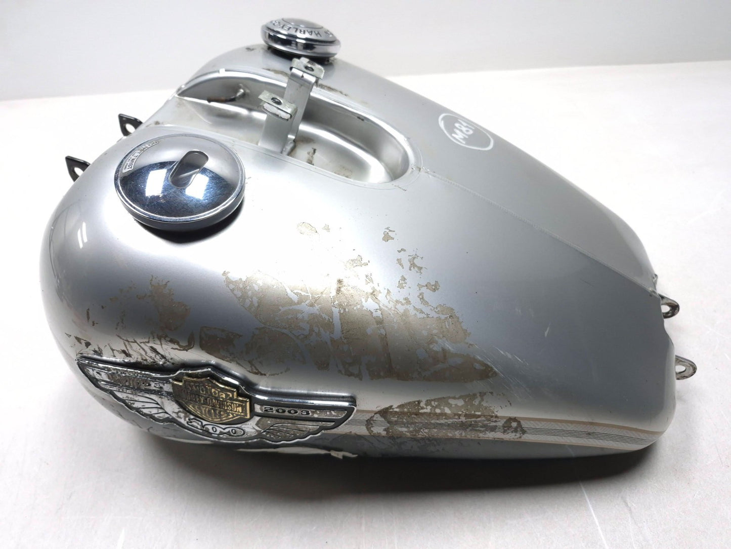 2003 Harley-davidson Fxdl Anniversary Dyna Fuel Tank *has Damage* OEM