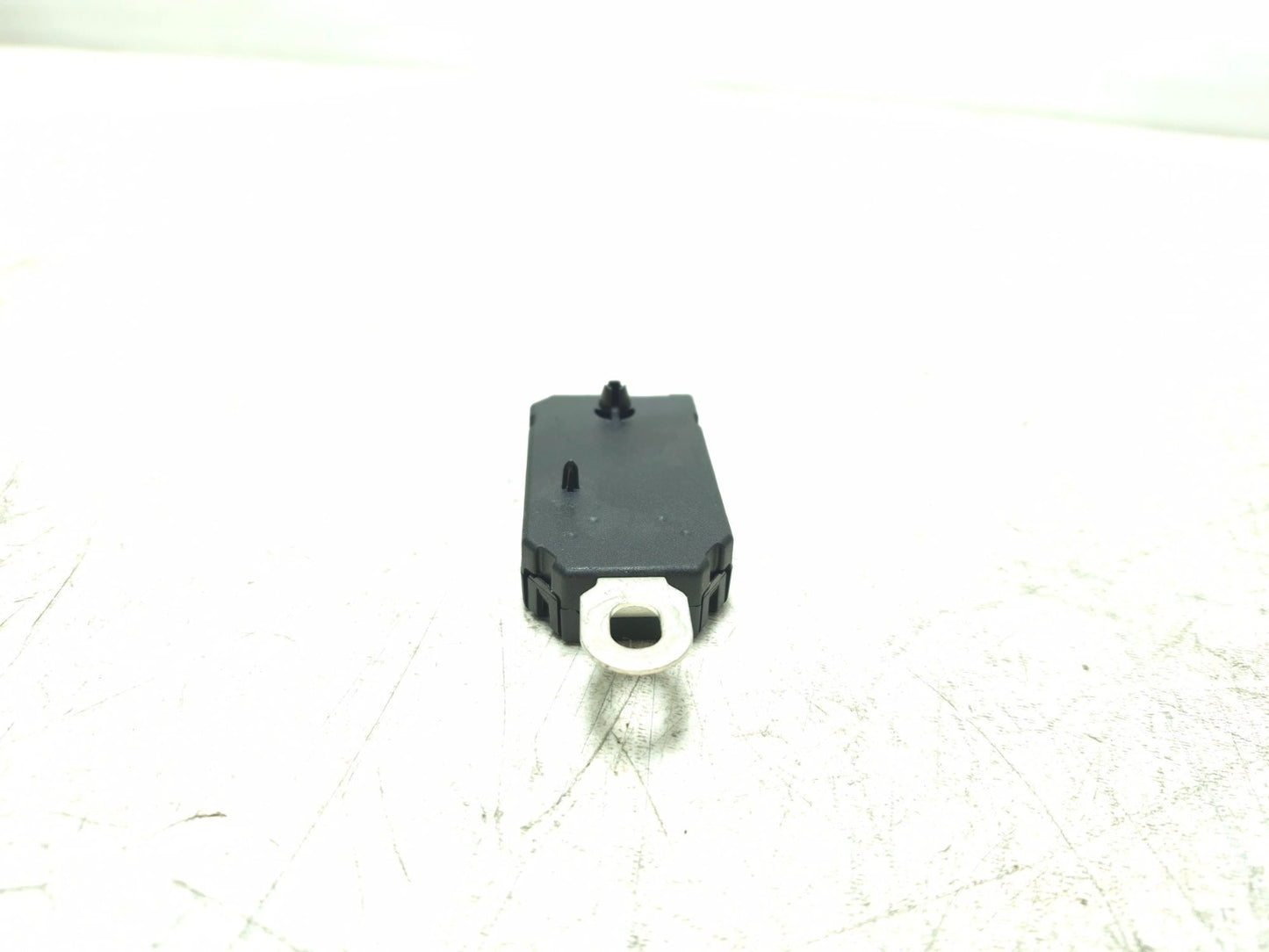 2019 Tesla Model 3 Antenna Amplifier OEM