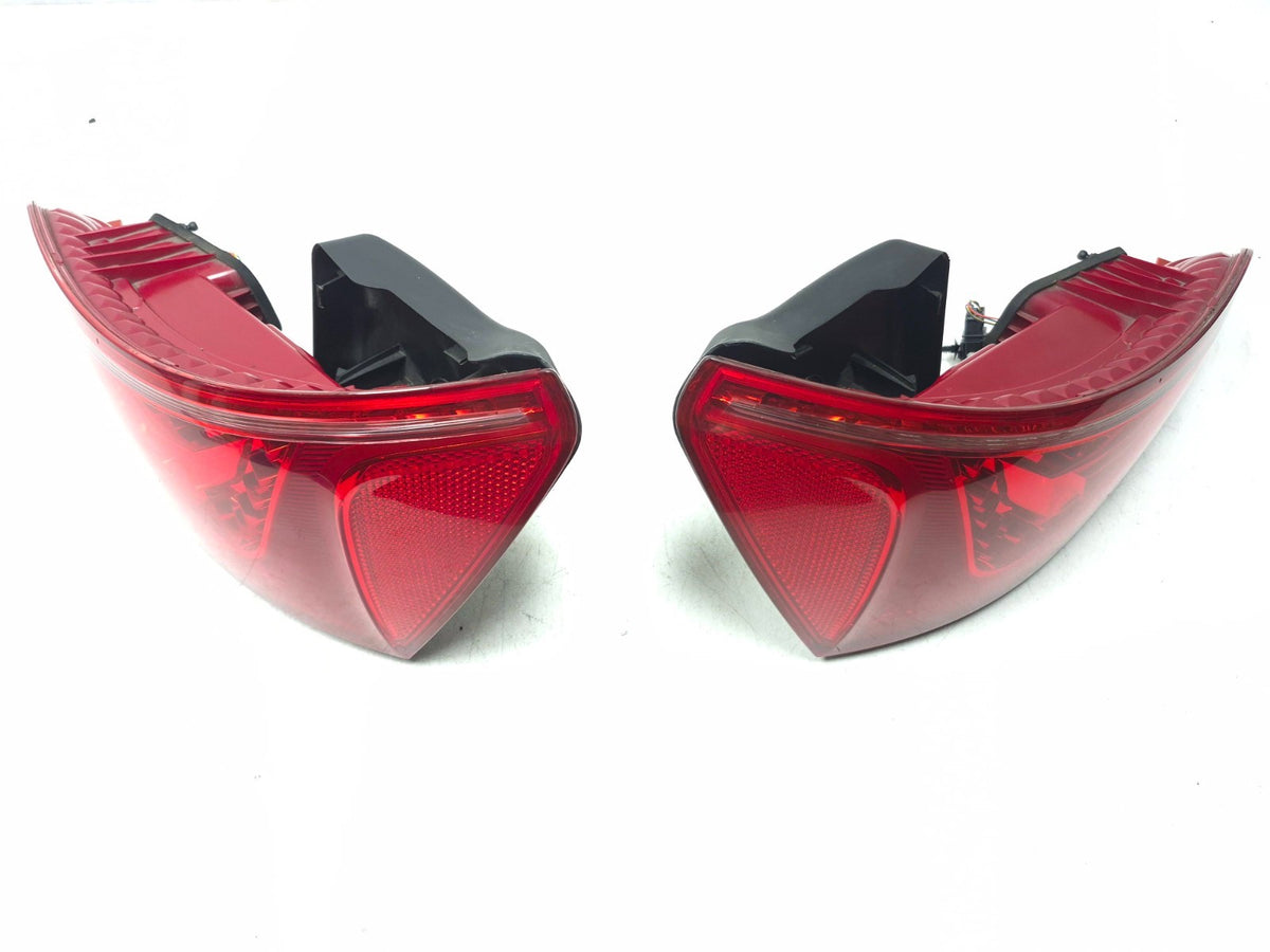 2009-2012 Audi Q5 Rear Tail Light Left & Right OEM