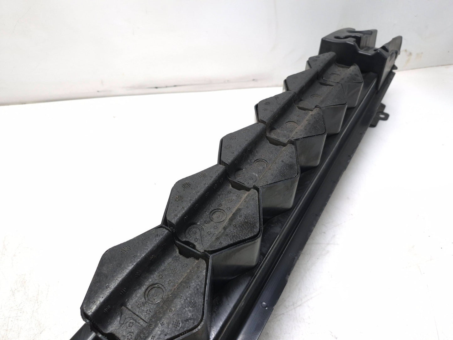 2021 Alfa Romeo Giulia Rear Bumper Reinforcement Absorber Bar Oem✅