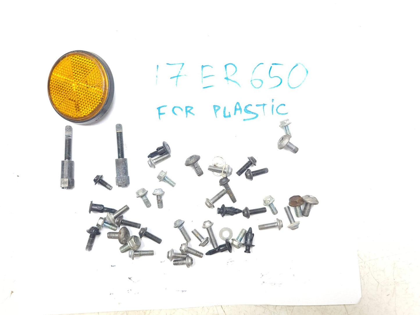 2017 - 2023 Kawasaki Ninja Z650 Er650 Plastic Misc Bolts Hardware Screws Bracket