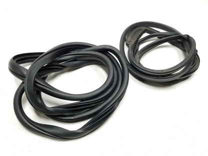 17 18 Kia Forte Door Wheatherstrip Seal Rear Passenger Side Right Pair OEM