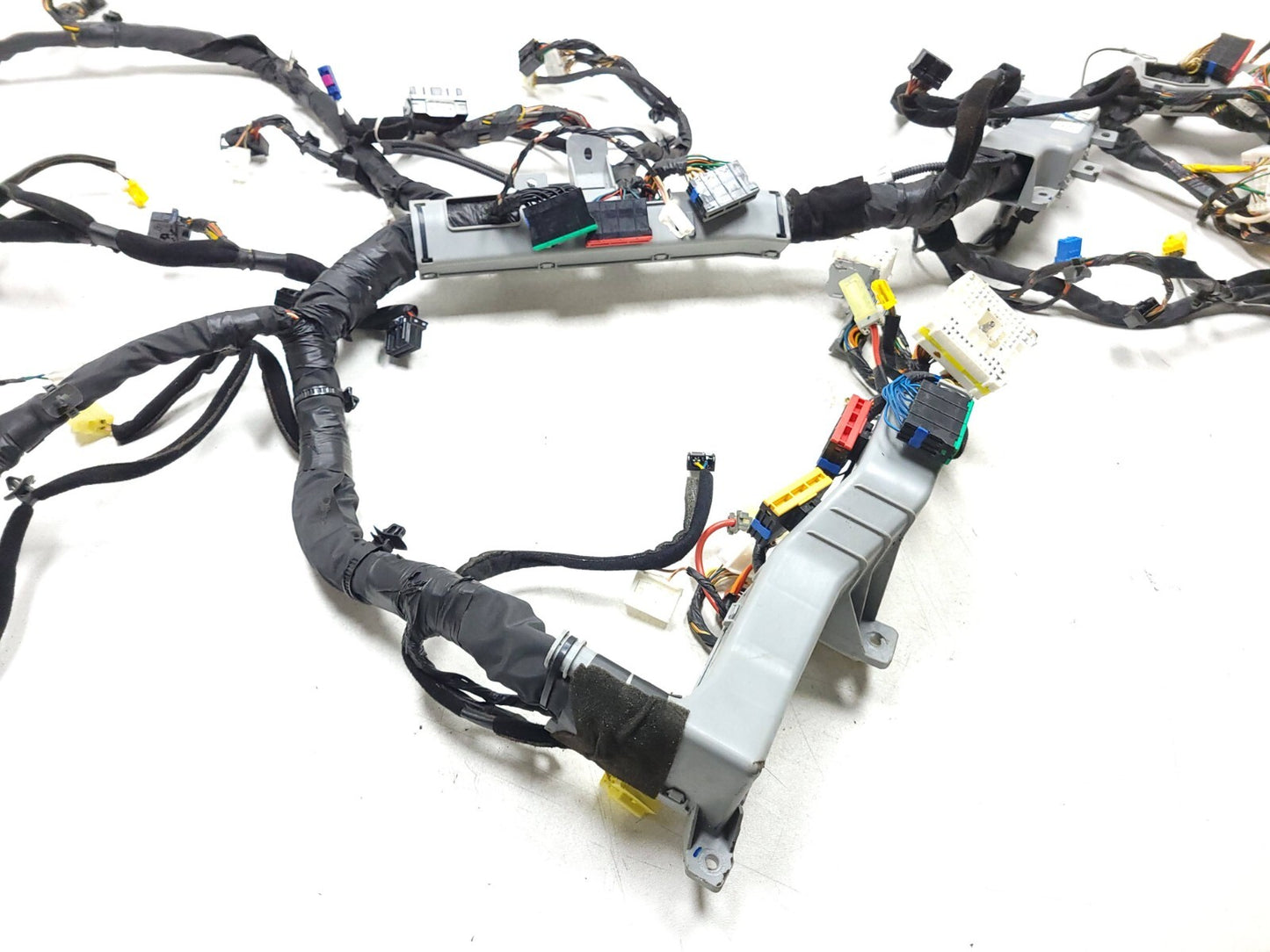 09-14 Hyundai Genesis Dash Wire Harness 4.6l OEM Sedan