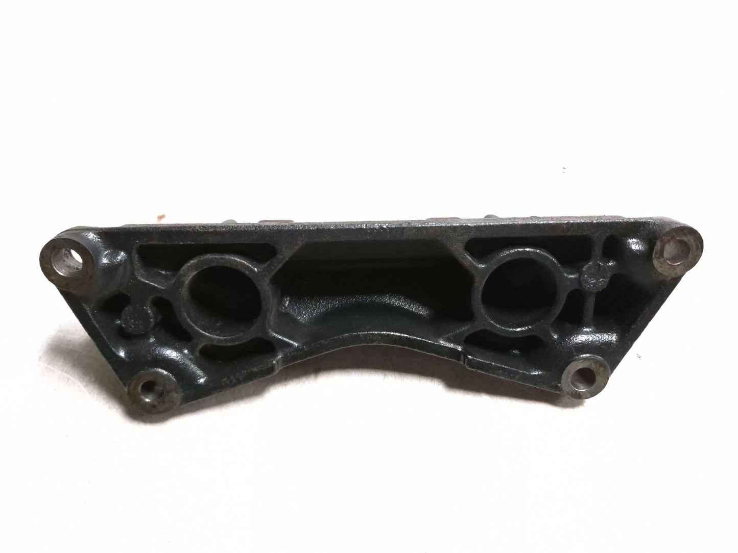 2013 Hyundai Genesis Automatic Transmission Bracket  45210-4f150 OEM