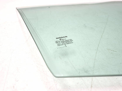 2015 Nissan Sentra Front Door Window Glass Right Passenger Side OEM