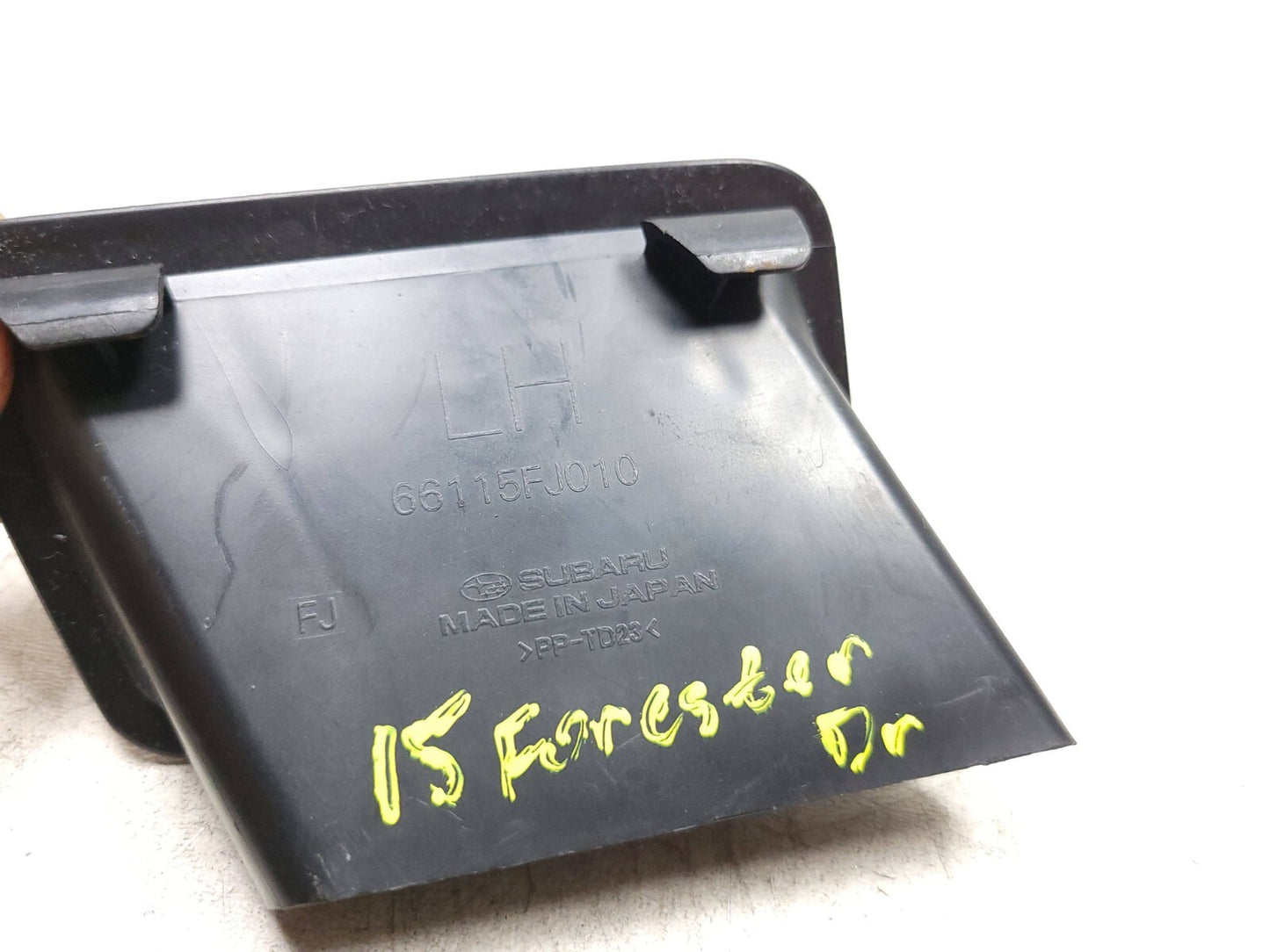 14-16 Subaru Forester Dash Upper Defroster Air Vent Left & Right OEM
