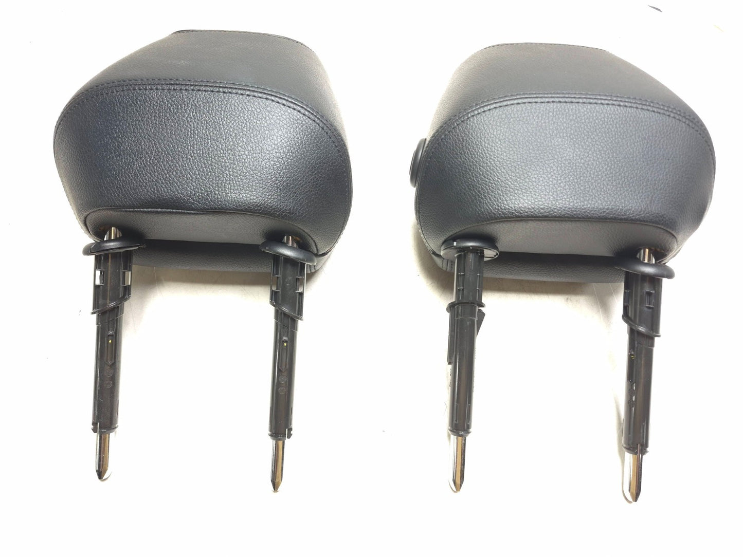 2013 BMW 328i F30 Front Seat Headrest Left & Right Pair OEM