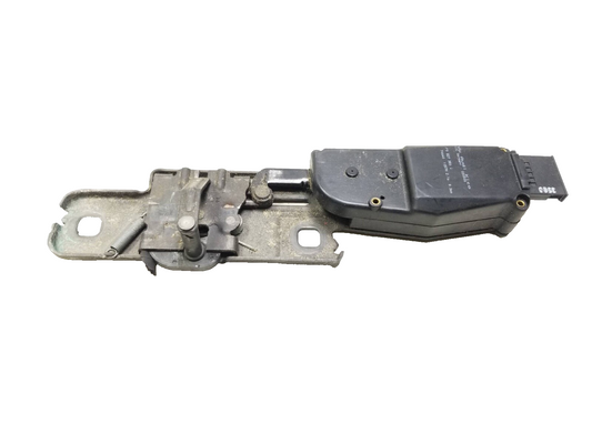 2009 - 2017 Audi Q5 Lift Gate Lock Striker Plate OEM
