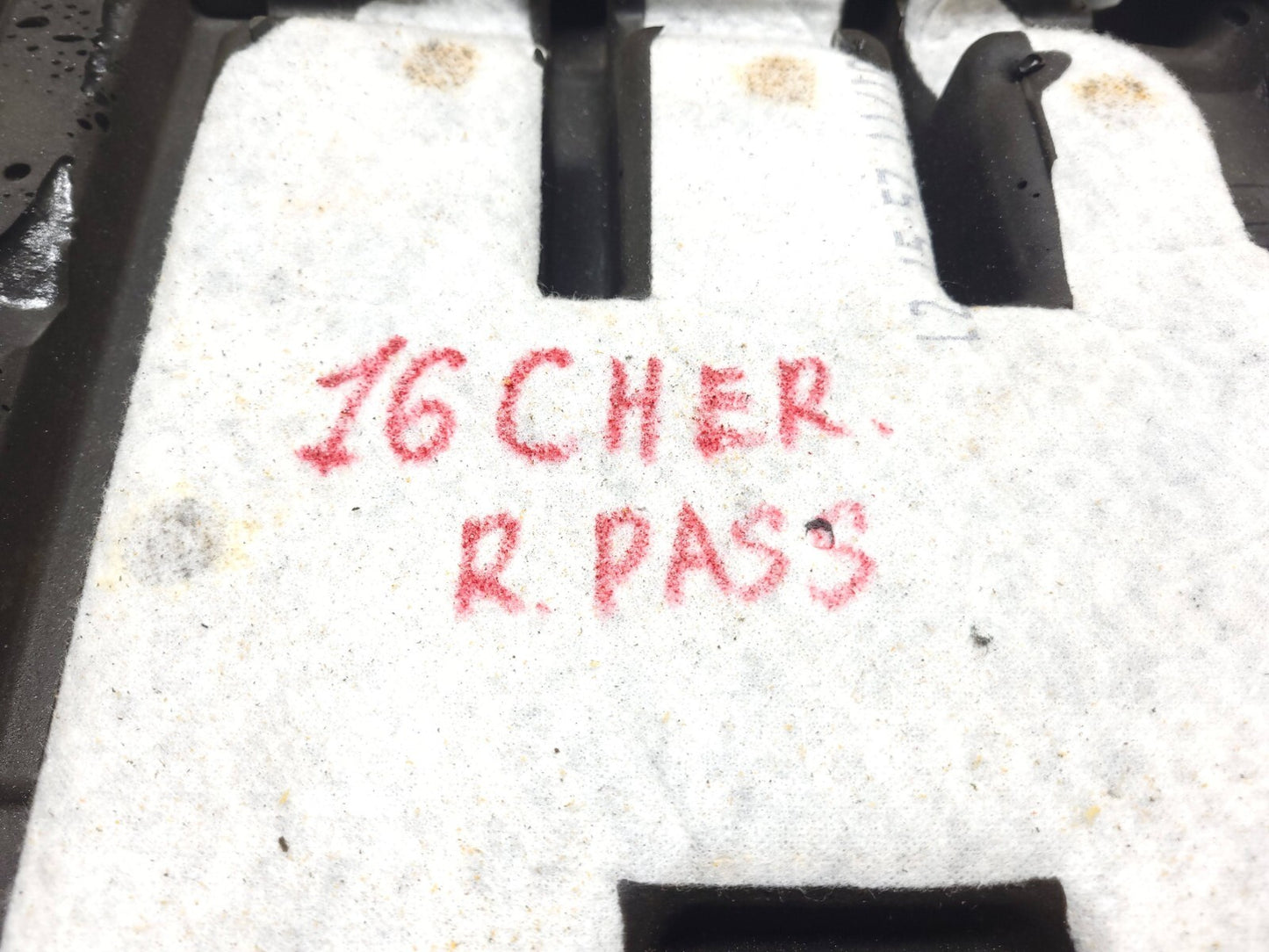2016 Jeep Cherokee Rear Passenger Seat Backrest Upper Cushion OEM