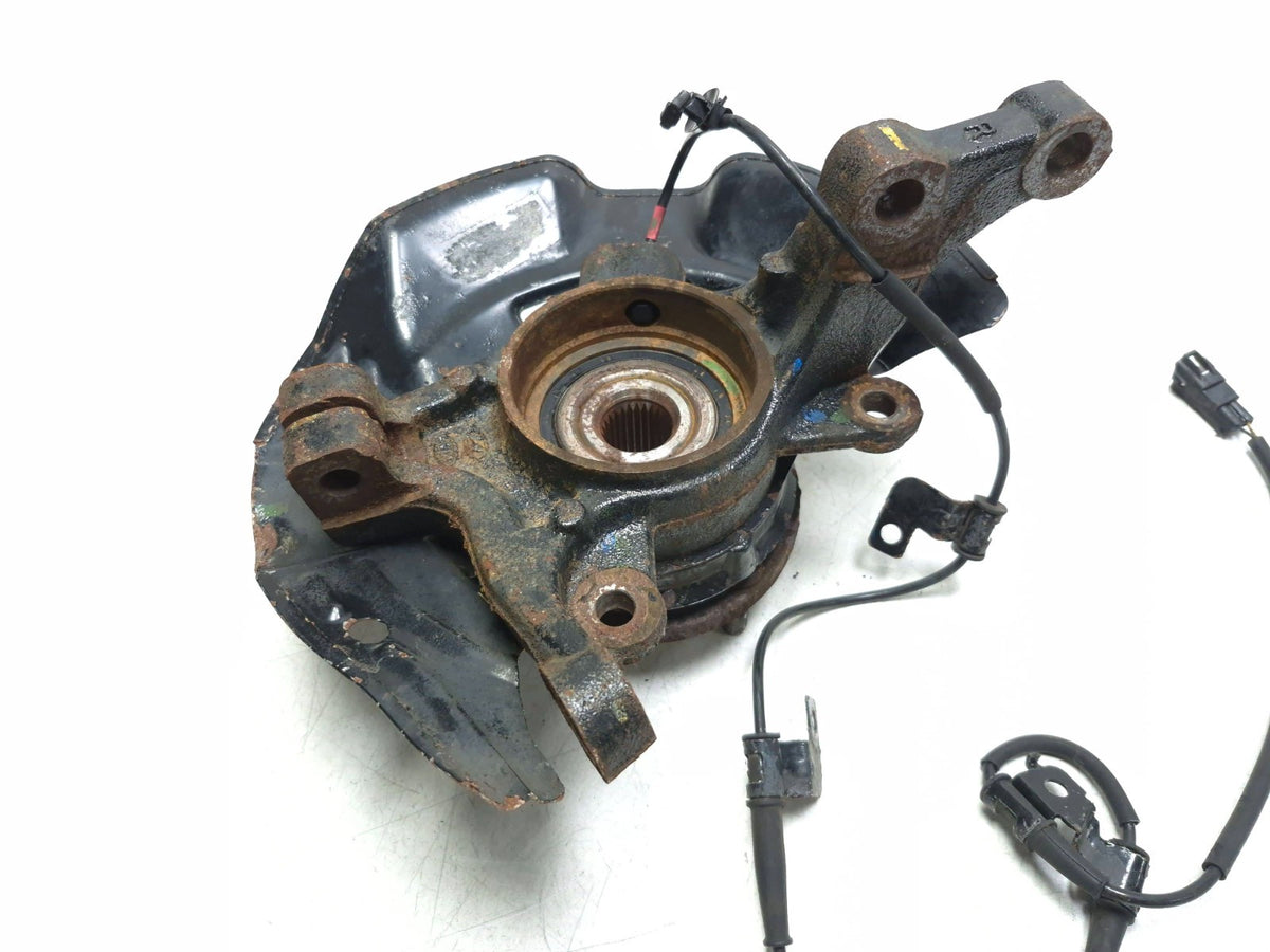 2012 Hyundai Sonata Front Spindle Knuckle W/hub Right Passenger Side OEM