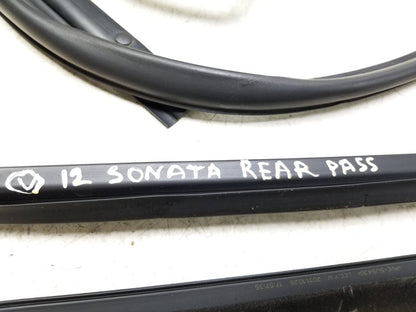 11-14 Hyundai Sonata Door Weatherstrip Seal & Belt Rear Passenger Side Right OEM