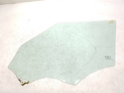 2014 - 2019 Kia Soul Door Window Glass Front Passenger Side Right OEM