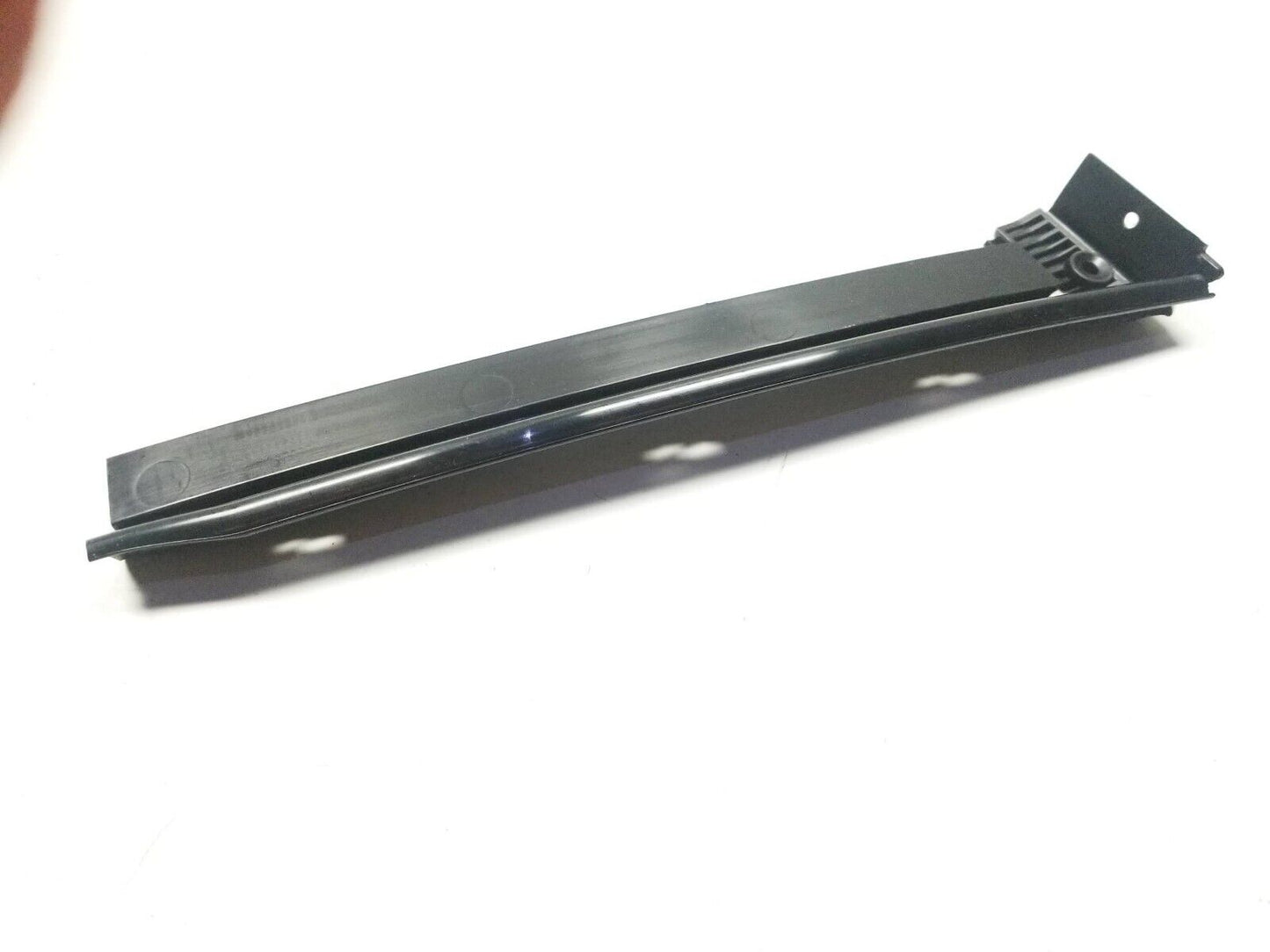 15 16 17 Ford Mustang Gt Door Upper Weatherstrip Retainer Driver Side Left OEM