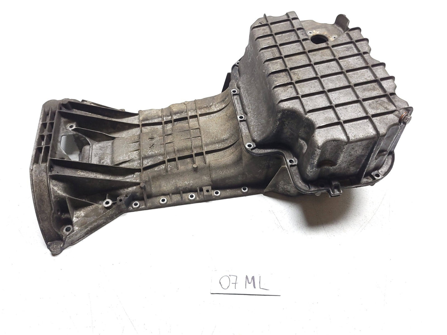2007 Mercedes Ml500 Engine Oil Pan OEM