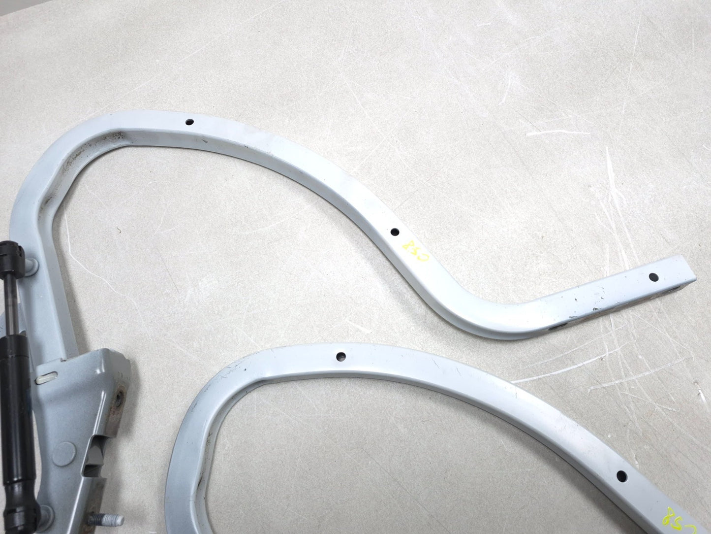 2018 Chrysler 300 Trunk Lid Hinge Left & Right OEM